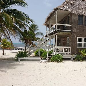 Bungalow Beach Front